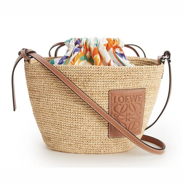 2020SS ロエベ かごバッグ 偽物 ポシェット ドローストリングバッグ 328.33AC70